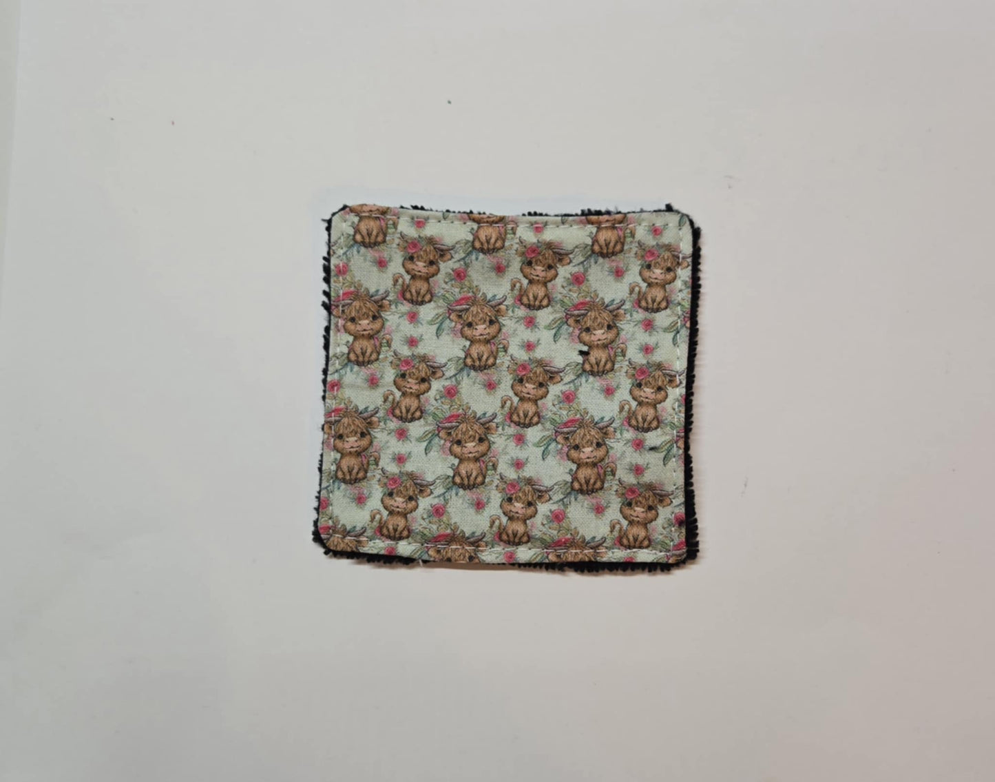 Lingettes démaquillantes - Bajoues à joues