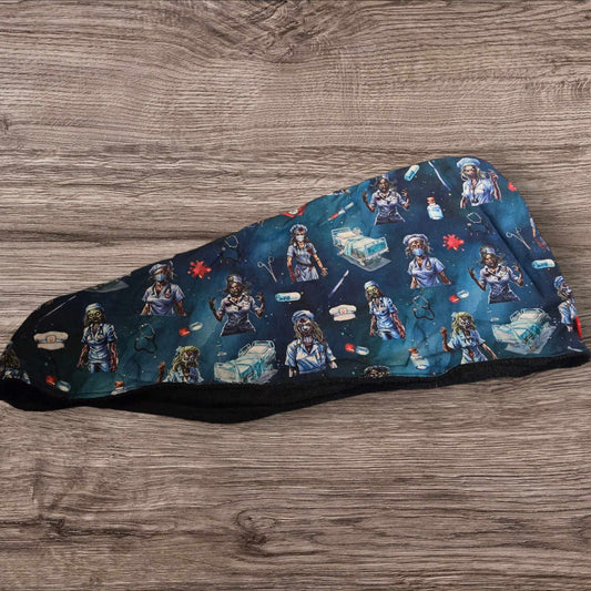 Serviette à cheveux - infirmière horreur par Création Memere Caro