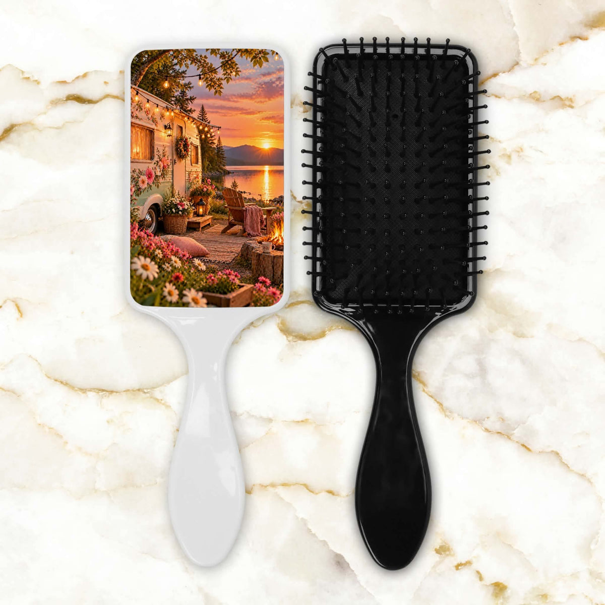 Brosse à cheveux - Camping au couché de soleil