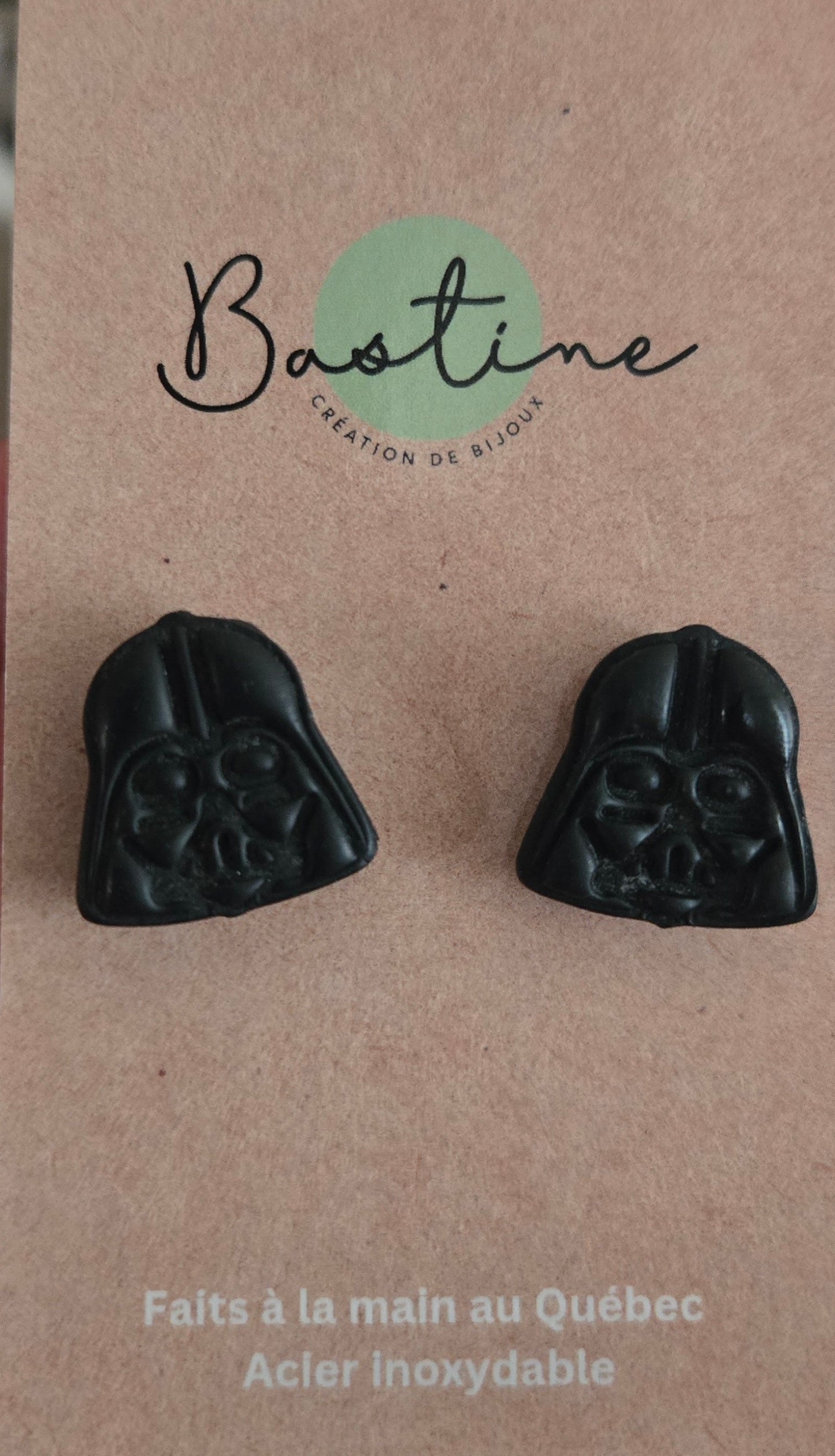 Masque noir - Boucles d'oreilles studs en argile polymère acier inoxydable hypoallergène