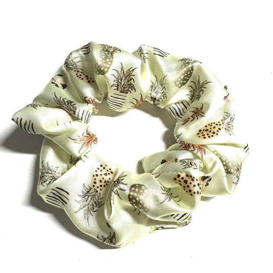 Chouchou en satin (consignation par Camomille)