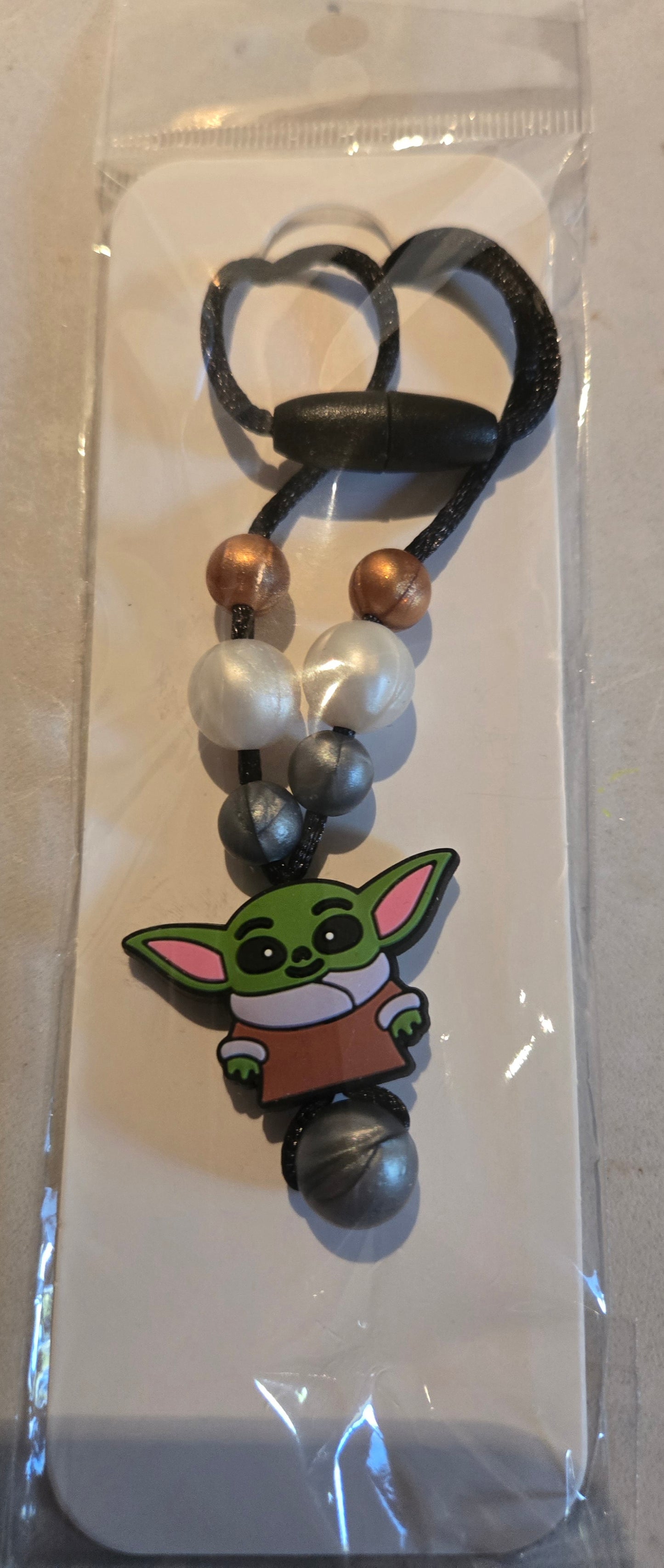 Collier avec perles de silicone