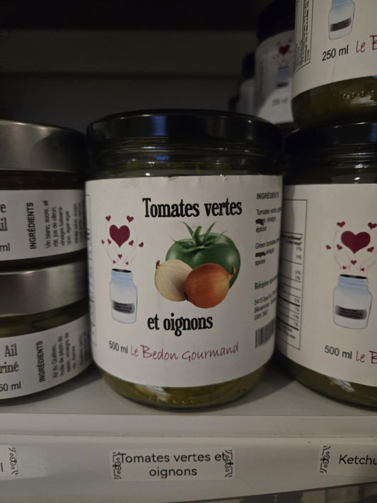 Tomates vertes et oignons