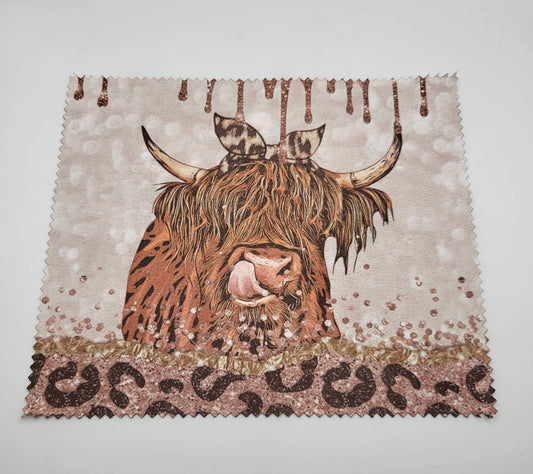 Linge à lunette - Vache highland brillant