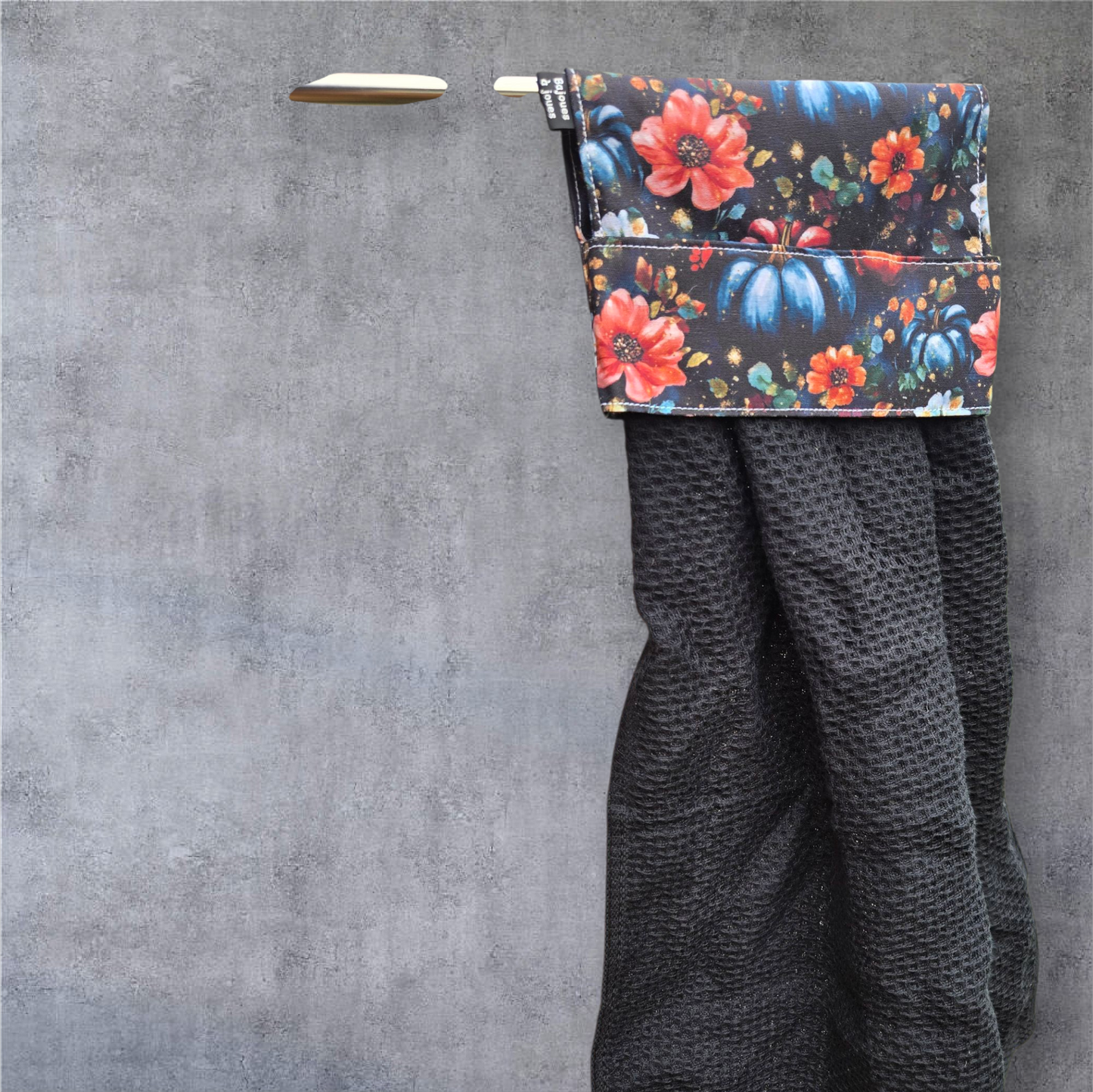 Serviette à main par Bajoues