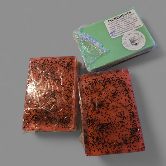 Savon exfoliant melon d'eau (Par Les Petits Loups)