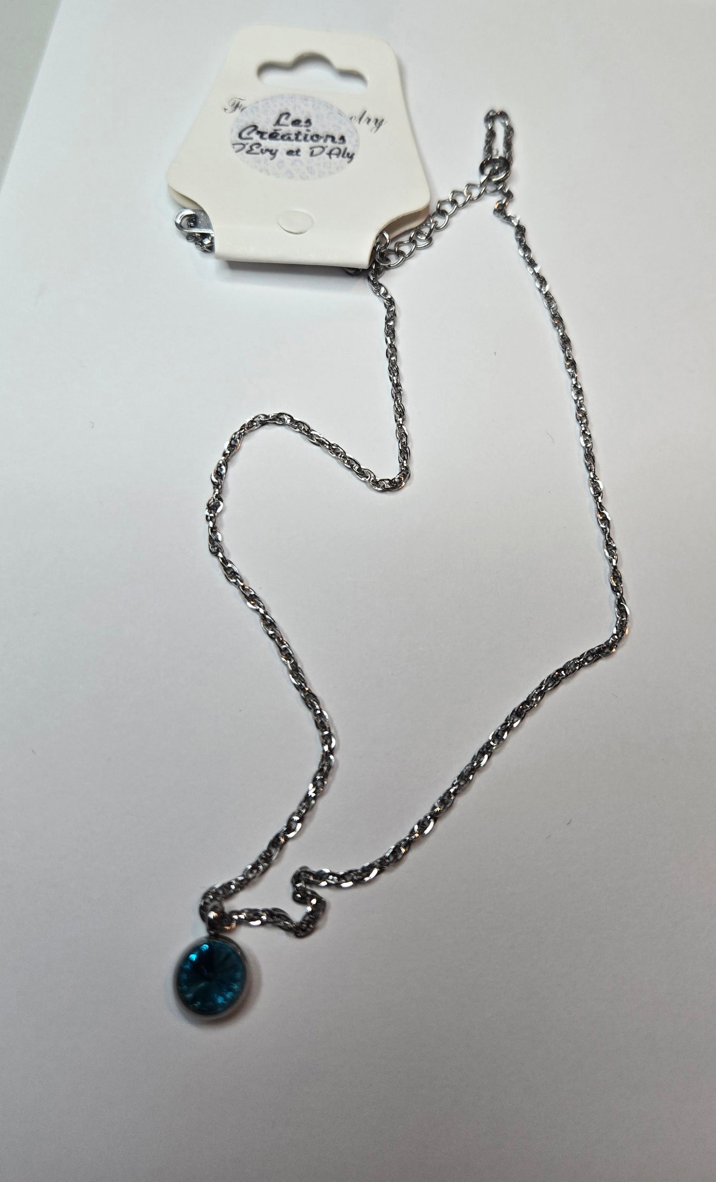 Collier par les créations d'Évy