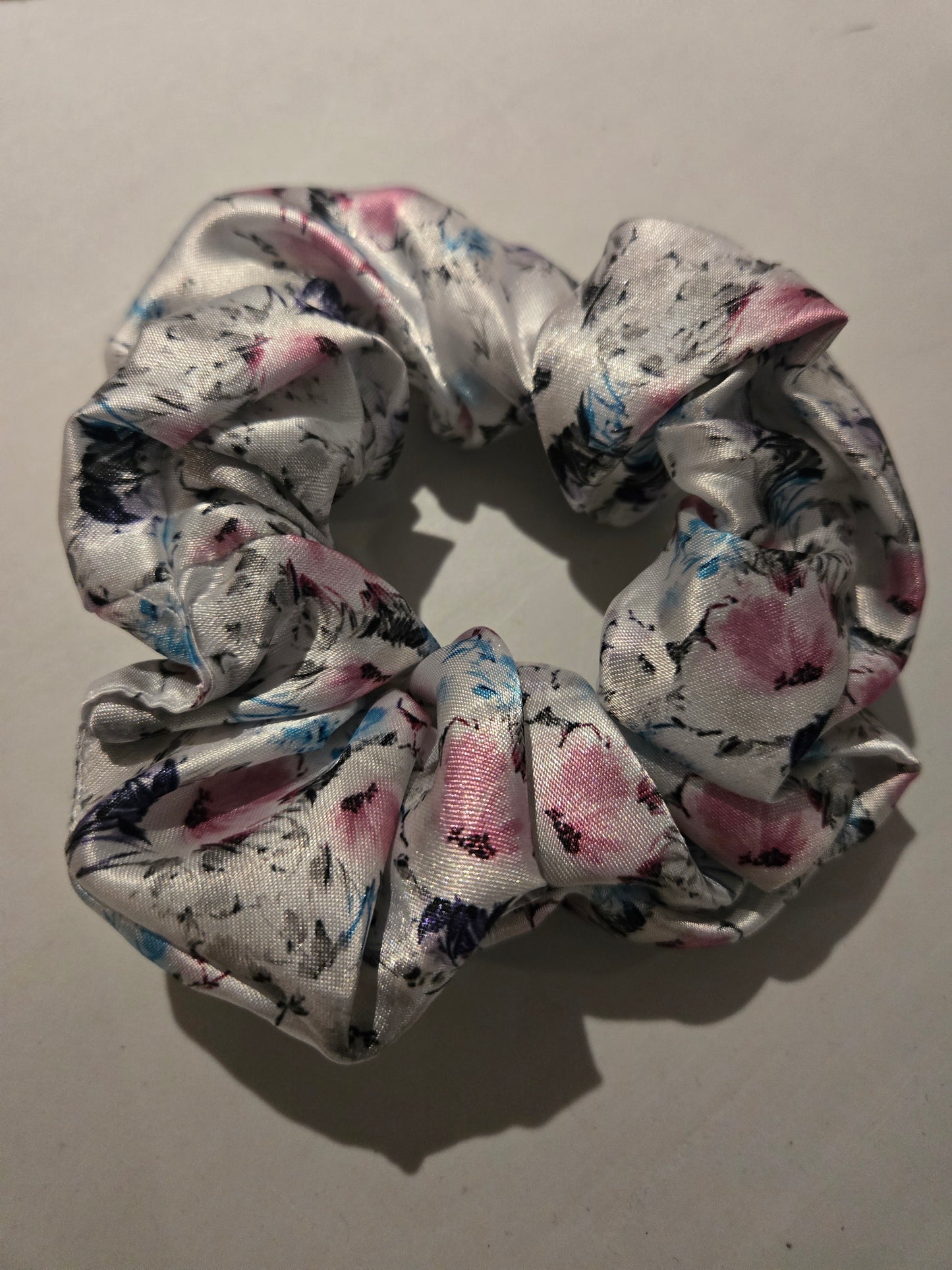 Chouchou en satin (consignation par Camomille)