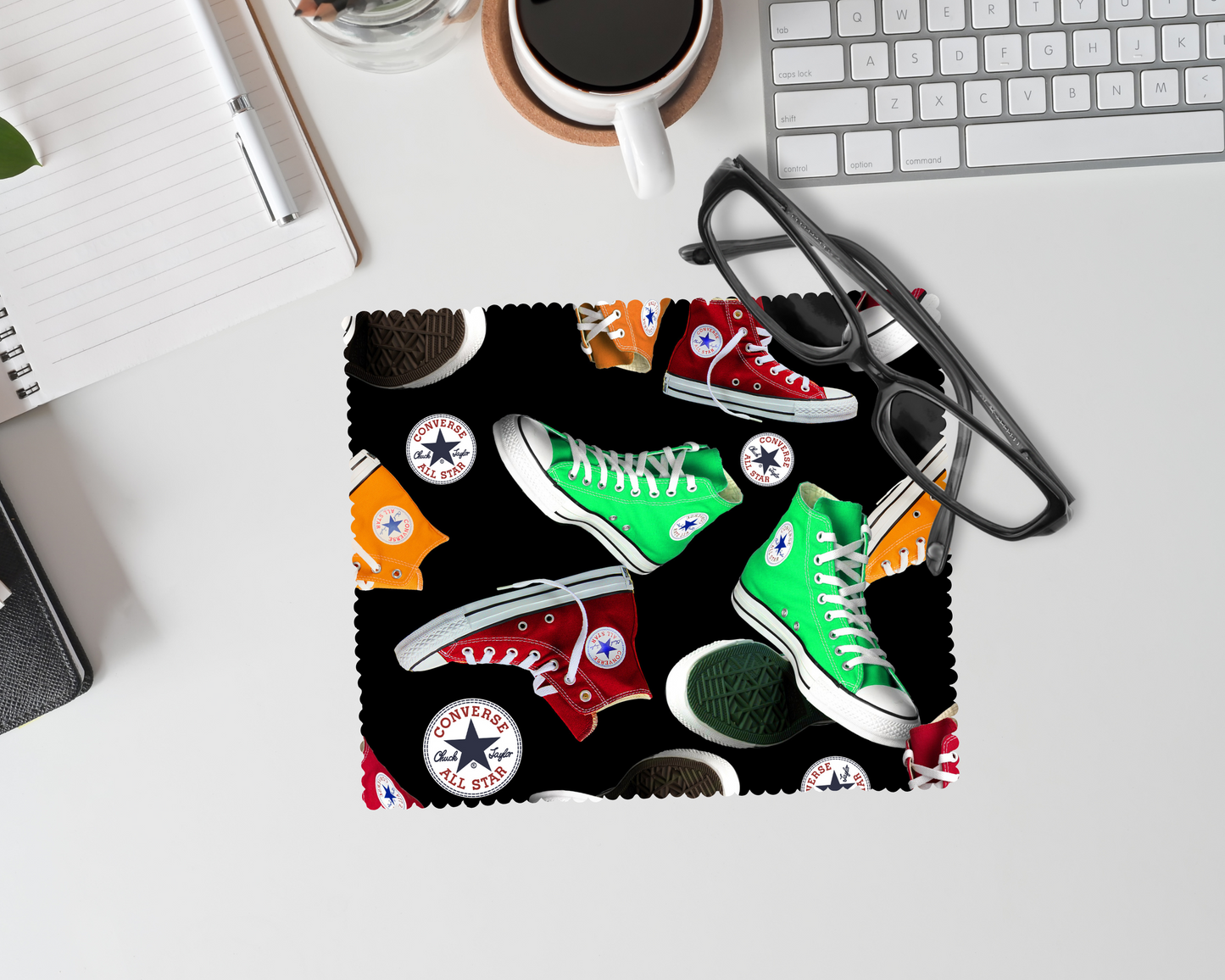 Linge pour lunette - Design par Audz (non-disponible pour les points de vente)