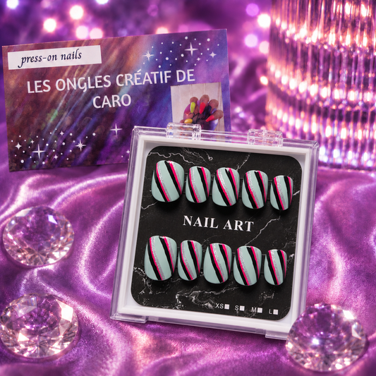 Ensemble de 24 ongles press-on réutilisables - Les lignés