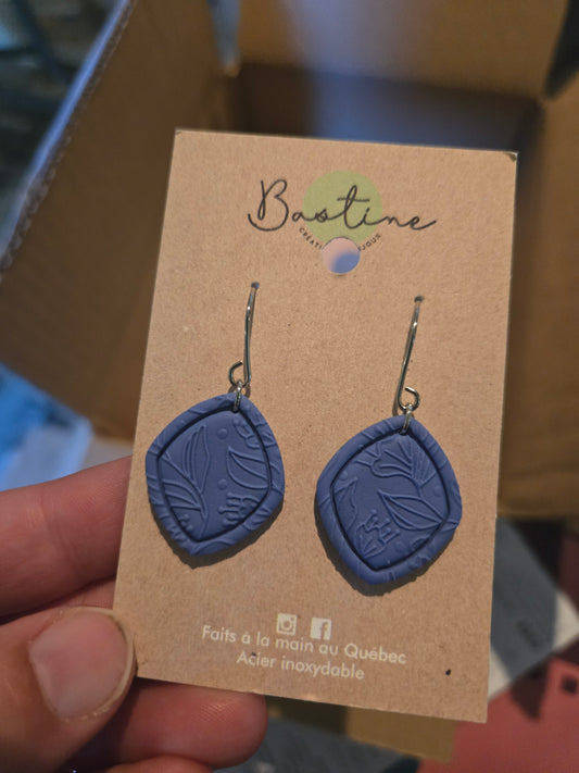 Bleu pendantes- Boucles d'oreilles studs en argile polymère acier inoxydable hypoallergène