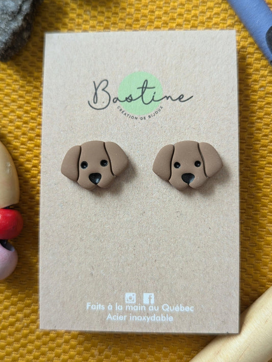 Chien - Boucles d'oreilles studs en argile polymère acier inoxydable hypoallergène