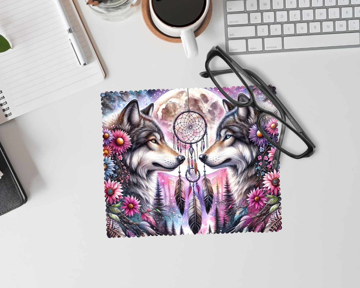 Linge à lunette - Loup et capteur de rêve