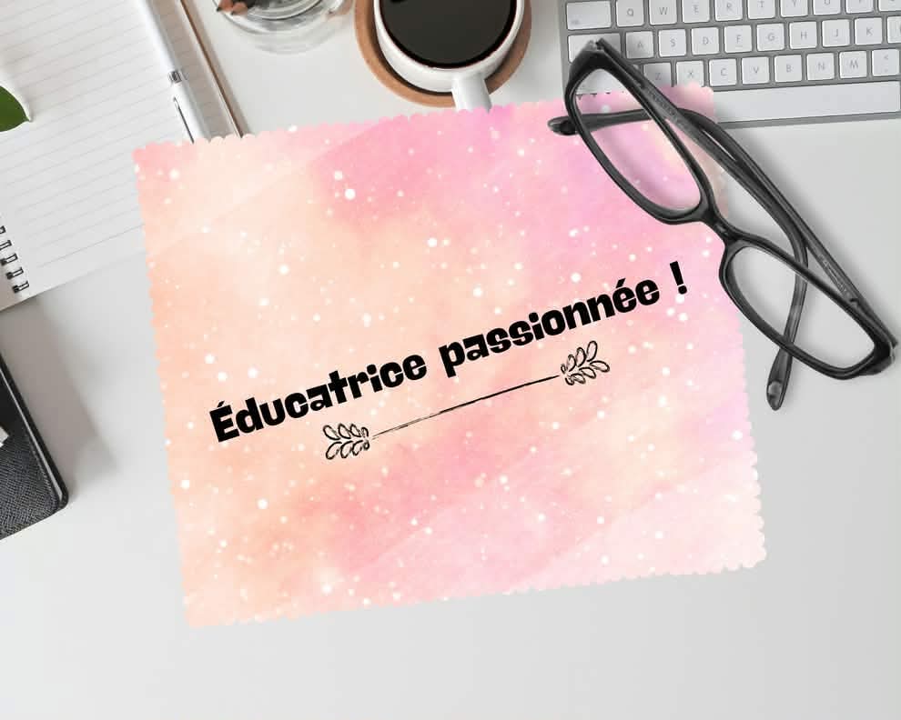 Linge à lunette - Éducatrice passionnée
