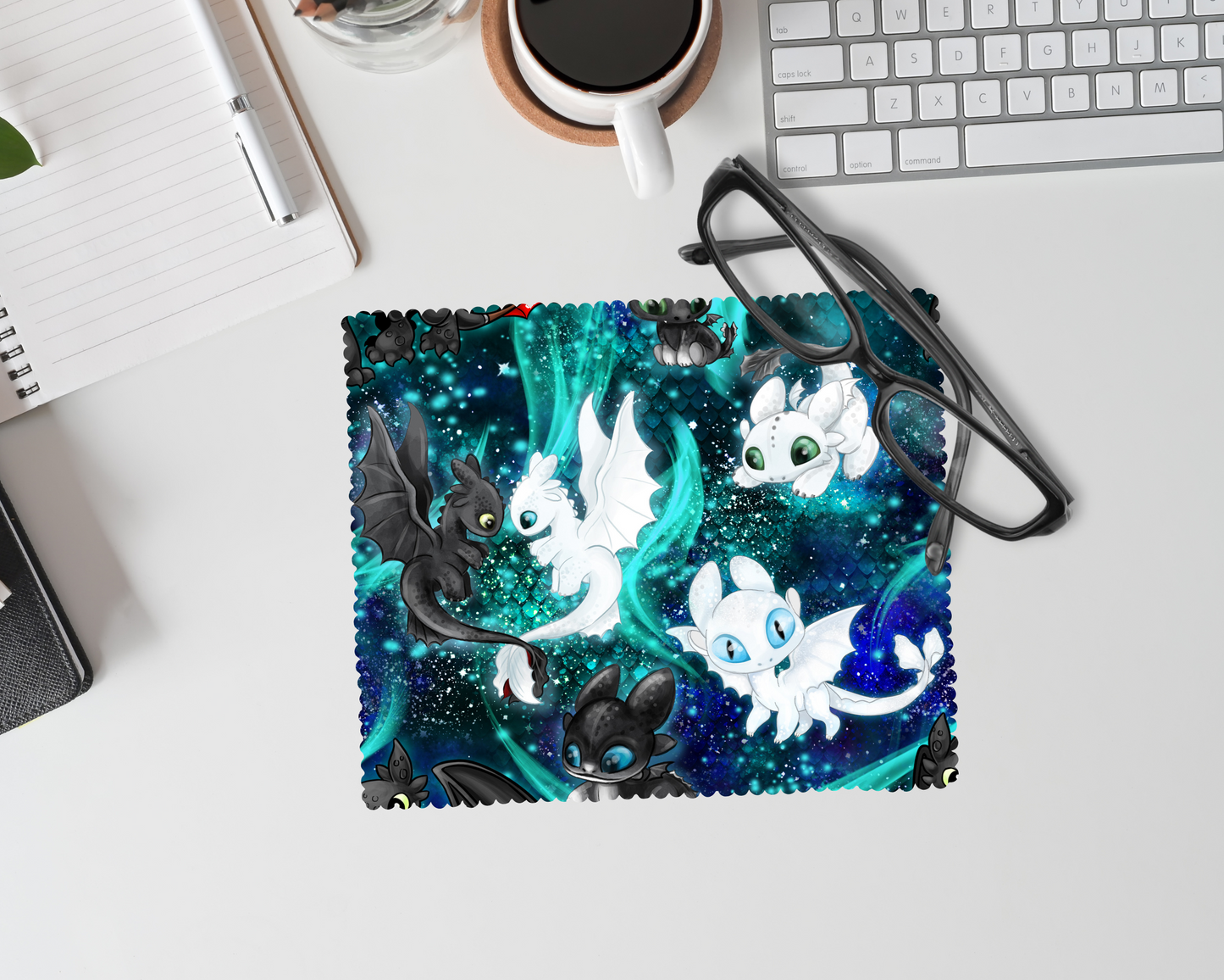 Linge pour lunette - Design par Audz (non-disponible pour les points de vente)