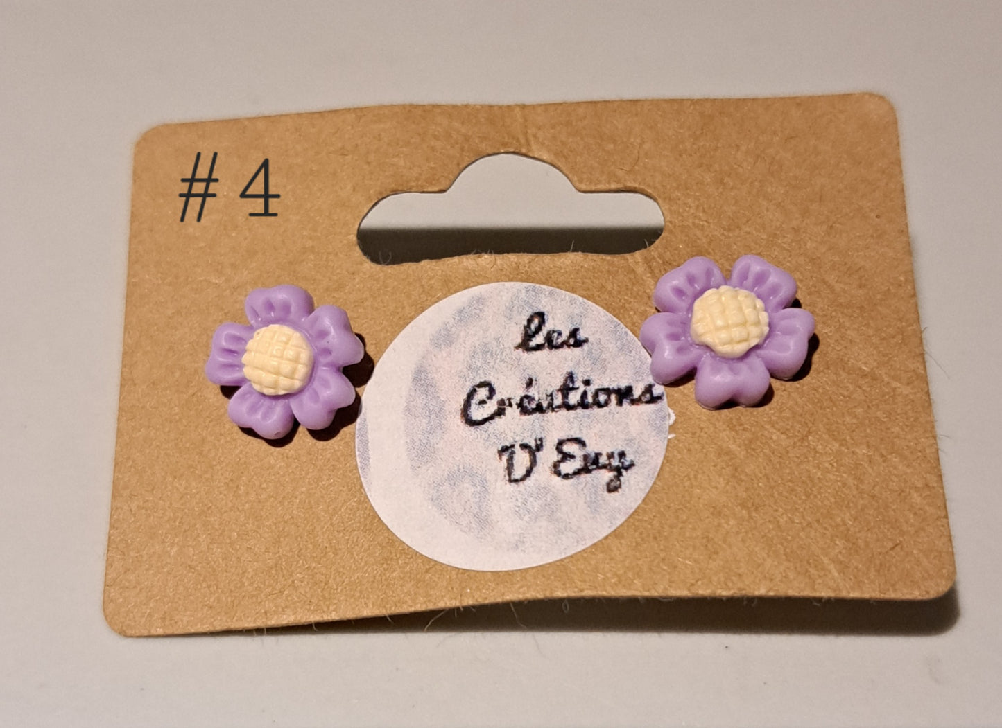 Boucle d'oreille fleur moyen